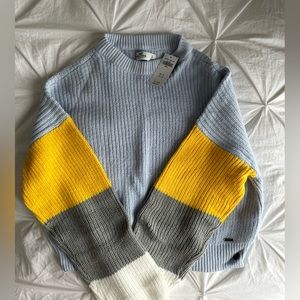 hollister cropped sweater